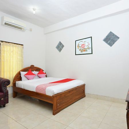 Oyo 586 Hotel Wijaya Kalasan Zewnętrze zdjęcie
