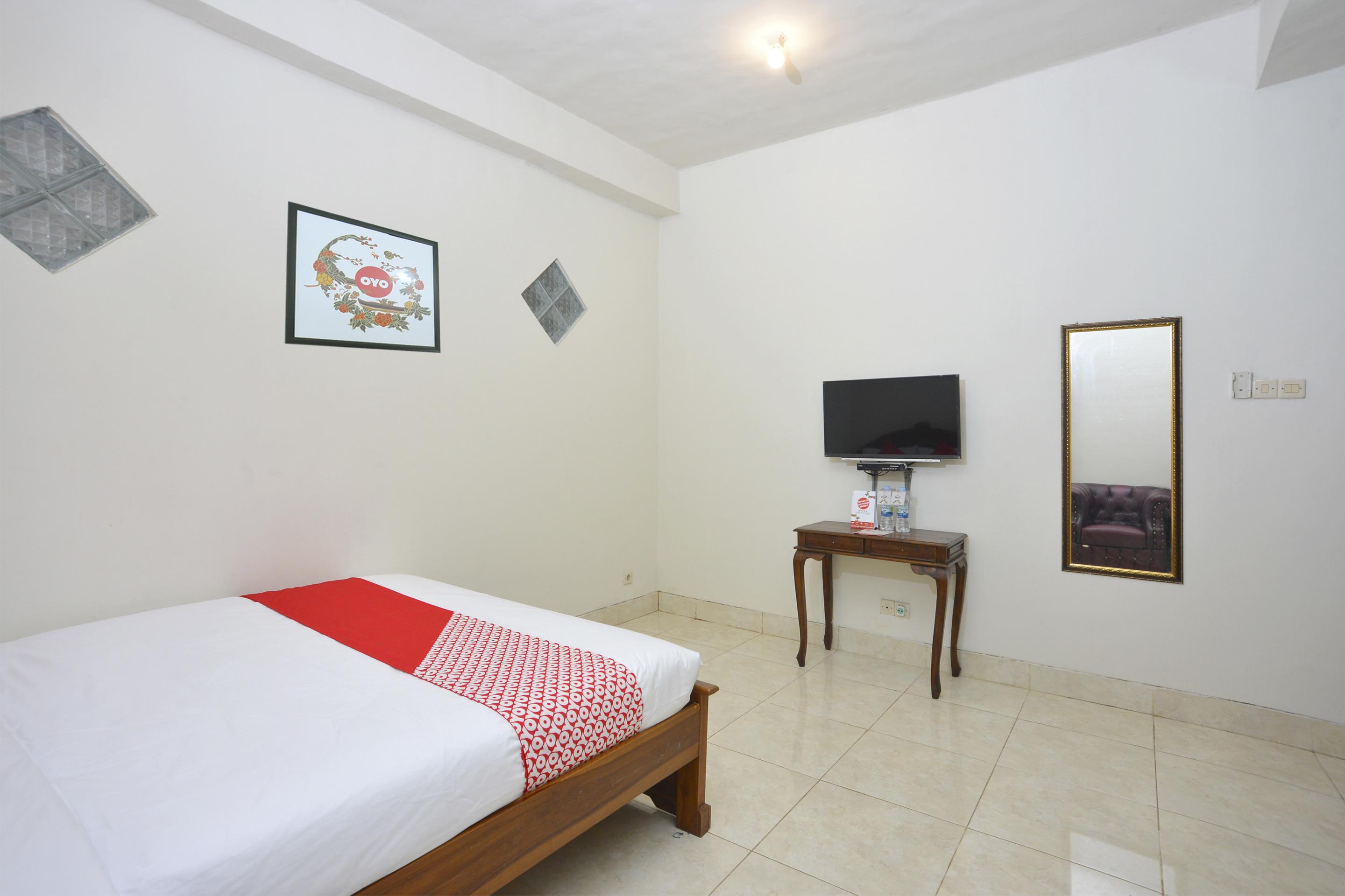 Oyo 586 Hotel Wijaya Kalasan Zewnętrze zdjęcie