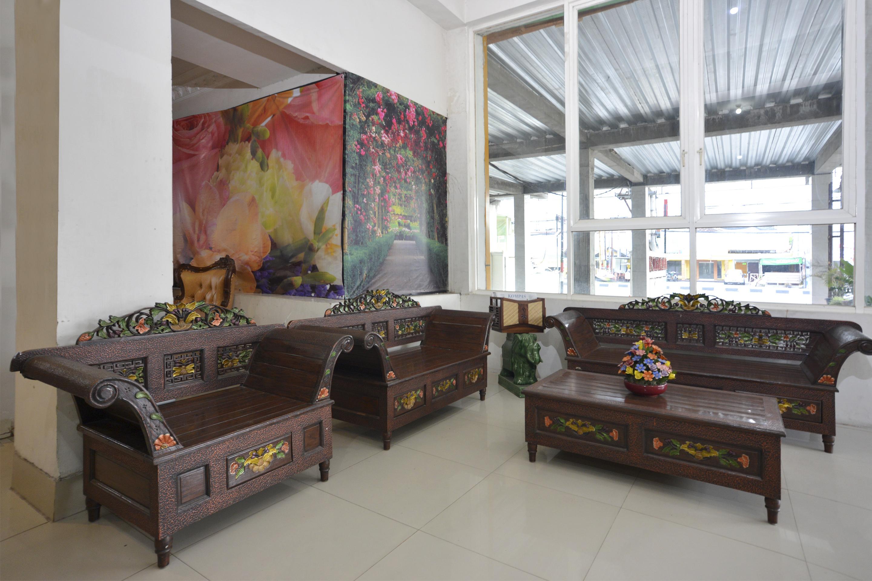 Oyo 586 Hotel Wijaya Kalasan Zewnętrze zdjęcie